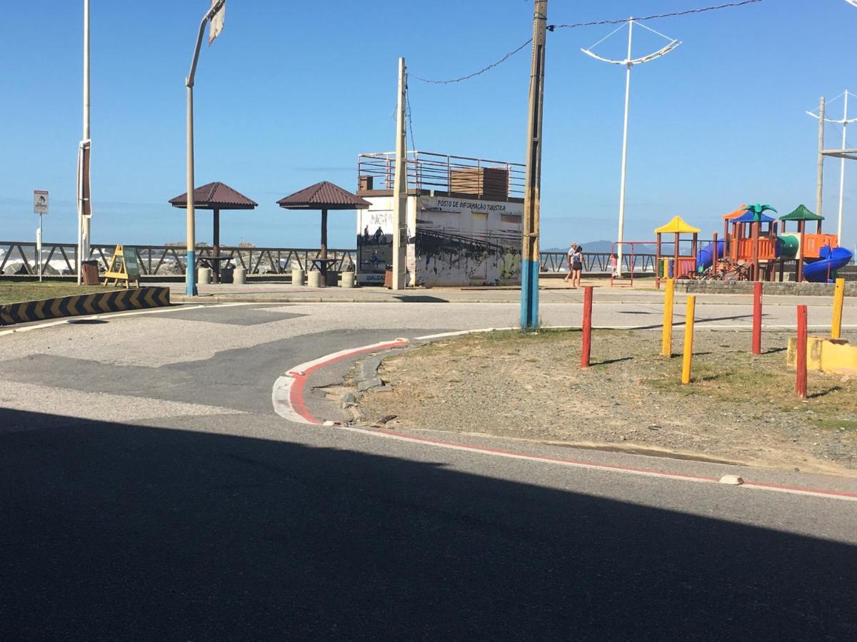 Pousada & Eventos Frentemar Navegantes Bagian luar foto